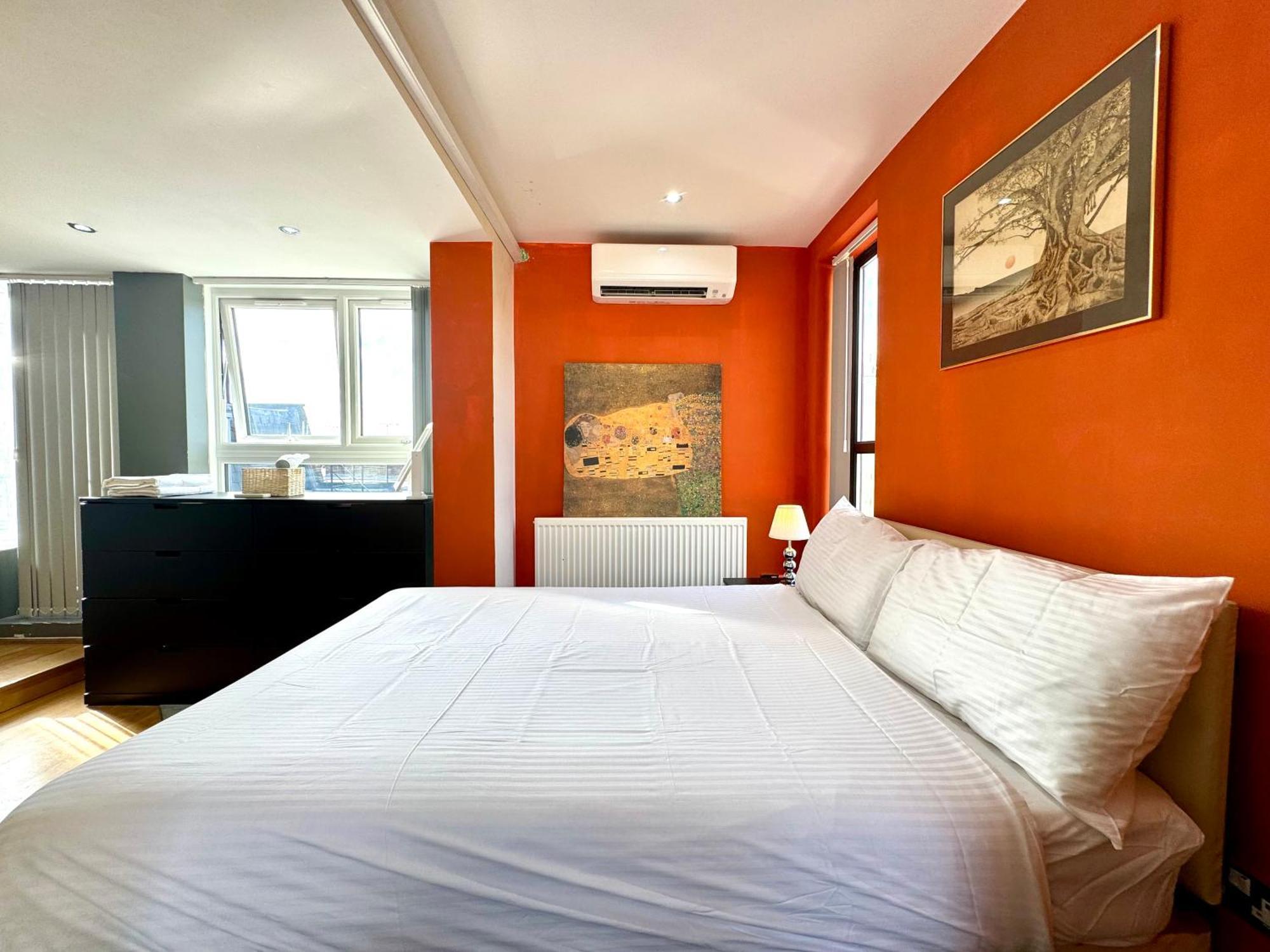 Chic 1 Bedroom Apartment Central London By Wild Екстериор снимка