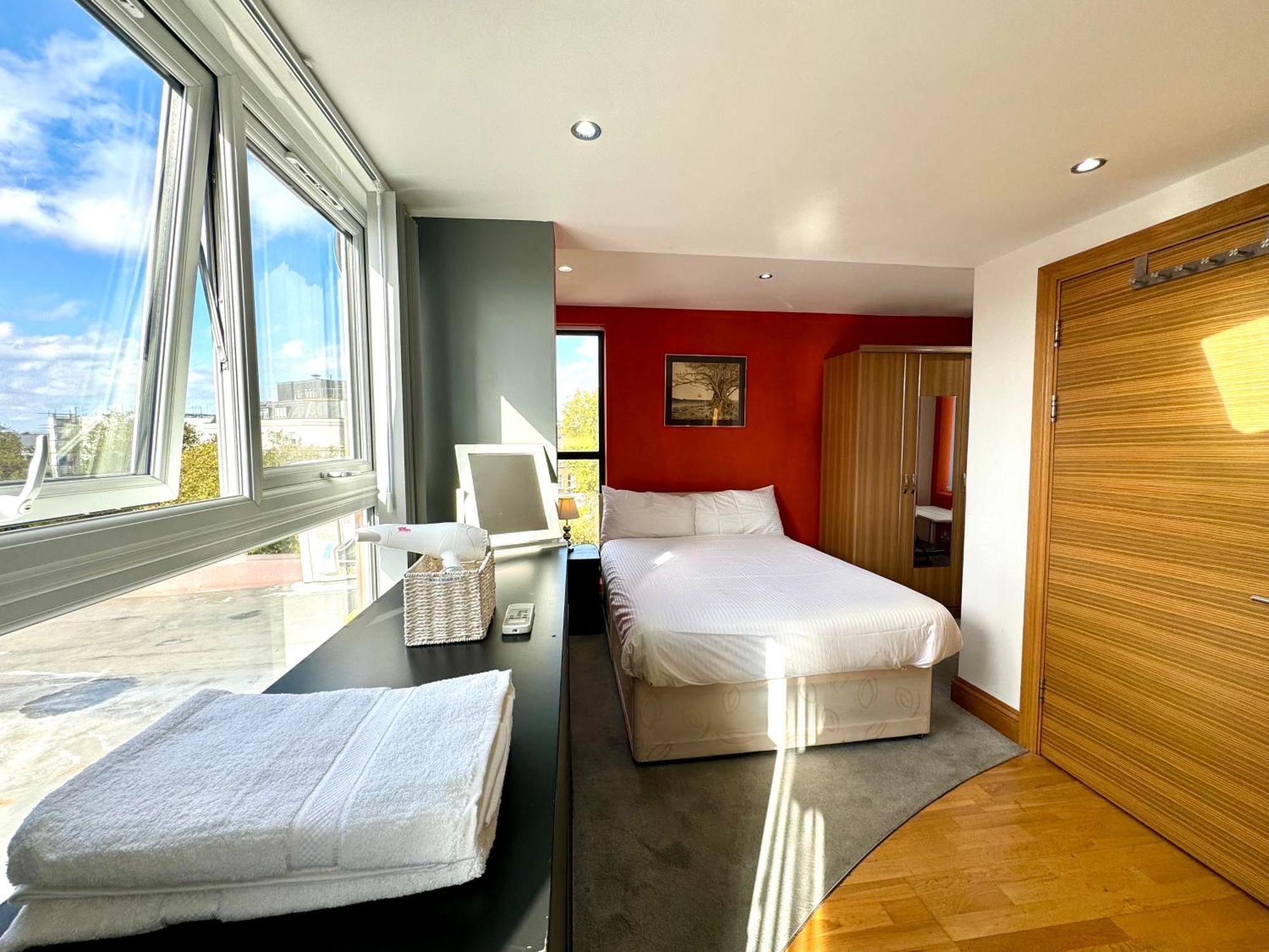 Chic 1 Bedroom Apartment Central London By Wild Екстериор снимка